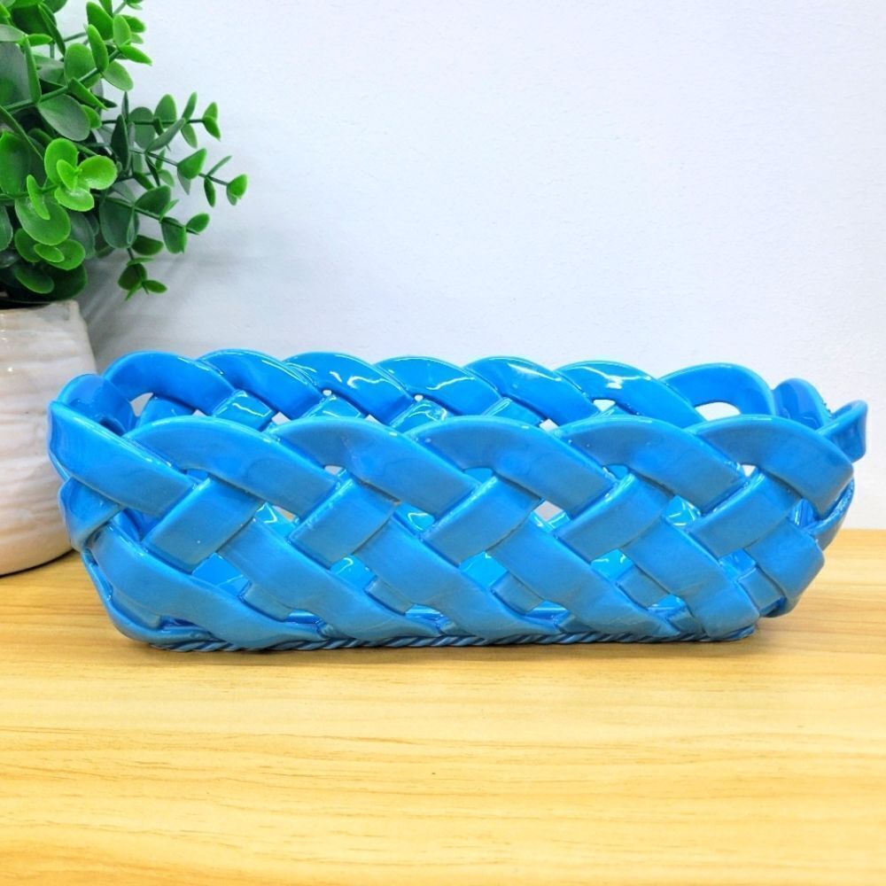 Handmade Italian Ceramic Lattice Basket – PRIMO GI, Bright Blue